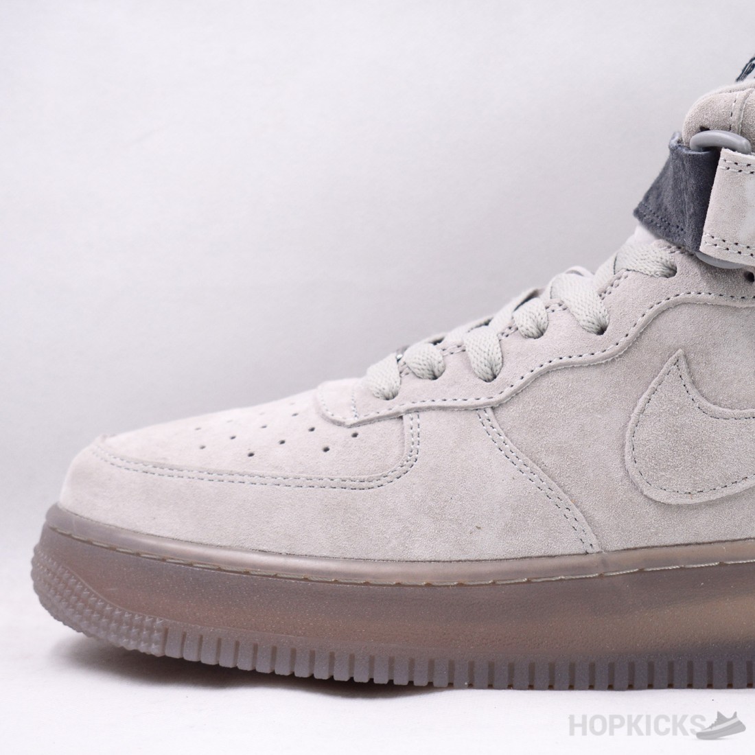 nike af1 x reigning champ